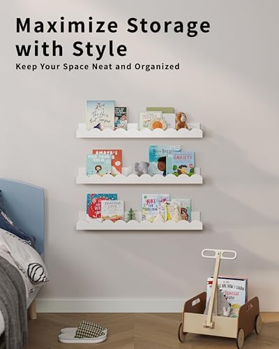 G&W Gruwald Nursery Book Shelves, Set of 3, Nursery Decor for Baby and Toddler, Scalloped Shelves, Book Shelf for Kids R