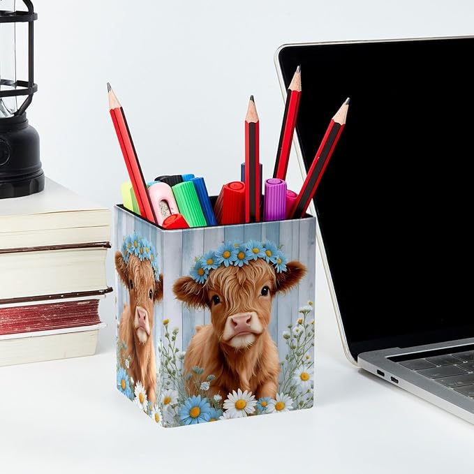 Pen Holder for Desk, Highland Cow Teal White Daisies Rustic Pencil Holder, Pen Cup Functional Desk Organizer for Office Supplies