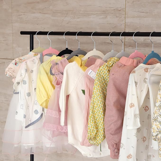 GoodtoU Kids Velvet Hangers Baby Hangers Black Infant Hanger for Closet Non Slip Children Hanger