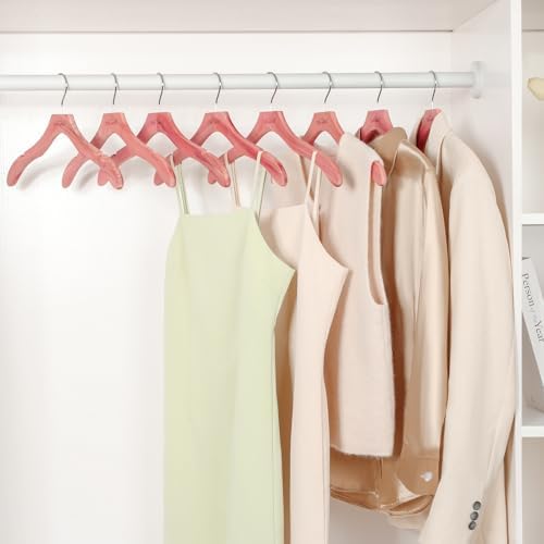 TOPIA HANGER Red Cedar Wooden Hangers 24 Pack, Premium Sweater Hangers No Shoulder Bump, 360° Swivel Hook and Cut Notches Clothes Hangers for Sweater, Coat, Shirts, Jackets, Dress, CT85C