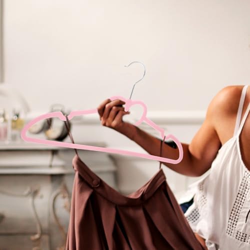 VOSAREA 10PCS Plastic Cloth Hangers Heart Hangers Space Saving Pink Plastic Clothes Heavy Duty Clothes for Jackets Pants Shirts Suit Dress Room Closet Decor