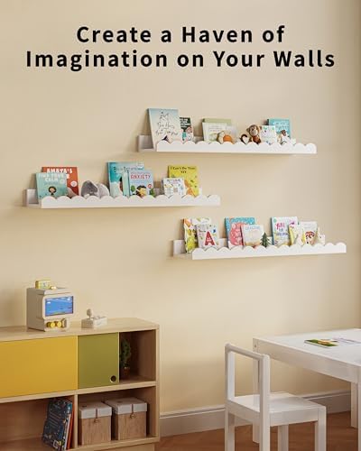 G&W Gruwald Nursery Book Shelves, Set of 3, Nursery Decor for Baby and Toddler, Scalloped Shelves, Book Shelf for Kids R