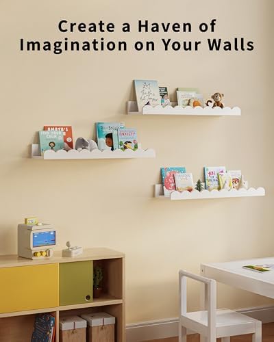 G&W Gruwald Nursery Book Shelves, Set of 3, Nursery Decor for Baby and Toddler, Scalloped Shelves, Book Shelf for Kids R