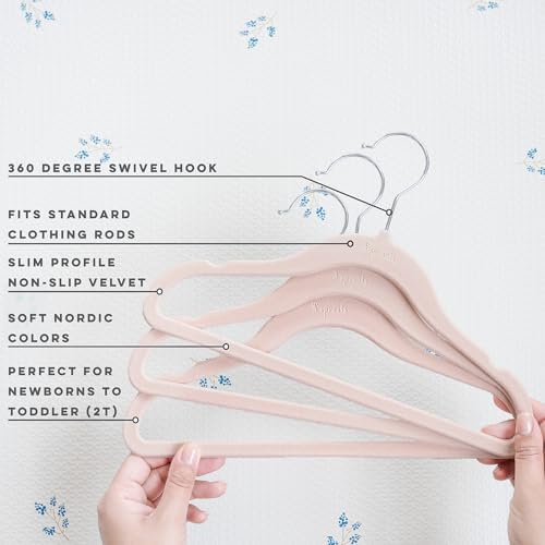 3 Sprouts Velvet Baby Hangers - Non-Slip Hangers for Infant and Toddler Clothes - Slim Space-Saving Design with Nordic Colors for Nursery - 30 Pack - Pink
