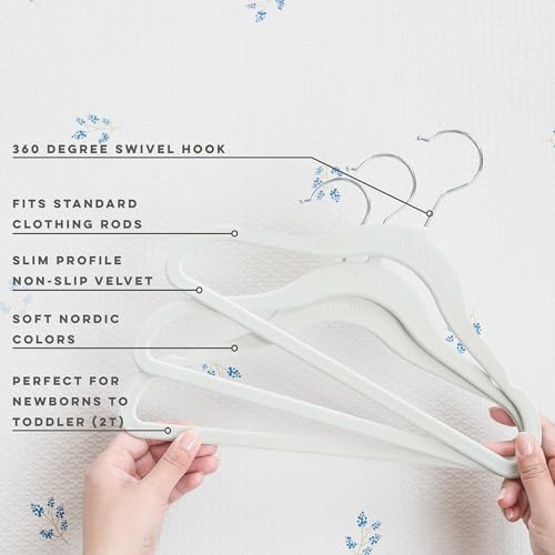 3 Sprouts Velvet Baby Hangers, Non Slip Slim, Green, 30 Pack