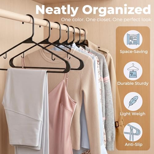 HOUSE DAY Black Plastic Hangers 30 Pack, Slim Space-Saving Clothes Hangers