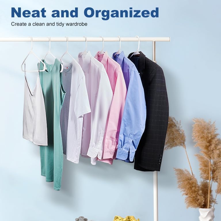 HOUSE DAY White Plastic Hangers 200 Pack, Slim Space-Saving Clothes Hangers