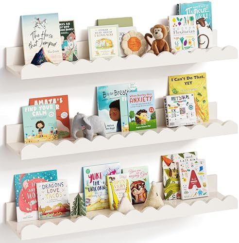 G&W Gruwald Nursery Book Shelves, Set of 3, Nursery Decor for Baby and Toddler, Scalloped Shelves, Book Shelf for Kids R