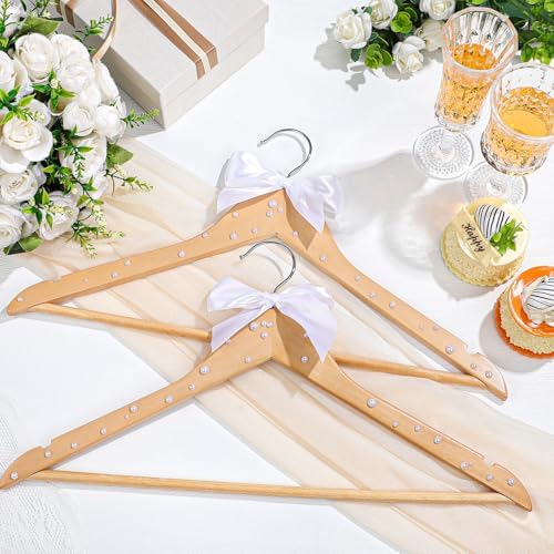 Wonderjune White 10 Pcs Bride Hanger for Wedding Bride Groom Bridesmaid Ribbon Bow Pearl Hanger Wood Color Elegant Wooden Dress for Bridal Shower Tuxedo Photo Keepsake Party Gift (Pearl Bow)