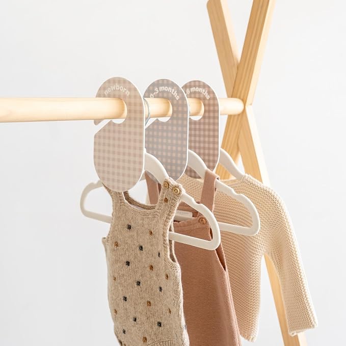 3 Sprouts Baby Closet Dividers, Newborn to 2T, Gingham, 8 Piece Set | Newborn to 2T sizing, 8-piece set, Double-sided size labels, Age labels, Nursery closet storage, Baby clothes organizer