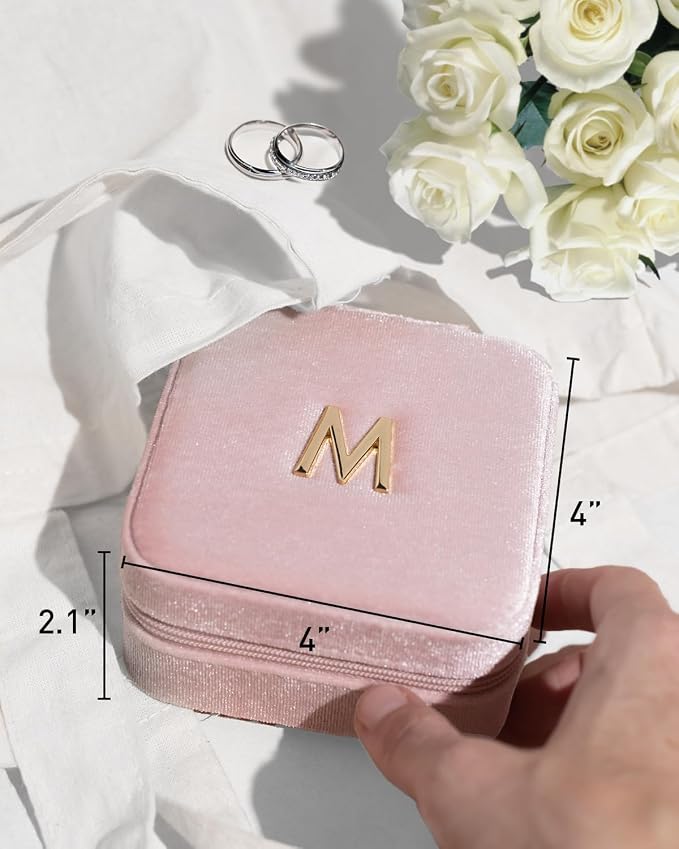 VLANDO Wedding Gifts for Women, Jewelry Box, Bridal Shower Gifts, Bridesmaid Gifts for Wedding Day Bride Gifts, Personalized Jewelry Case - Letter D, Pink