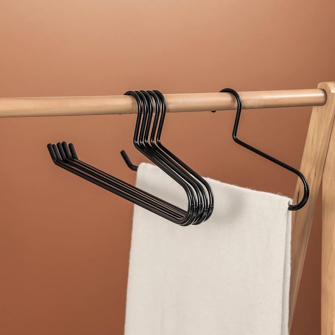 VASLIM 8 Pack Blanket Hangers Heavy Duty Black Vinyl Coated Nonslip - Great for Quilts, Comforters, Table Cloths, Towels, Sleeping Bags,Drapery and bedspreads(Black/Black)
