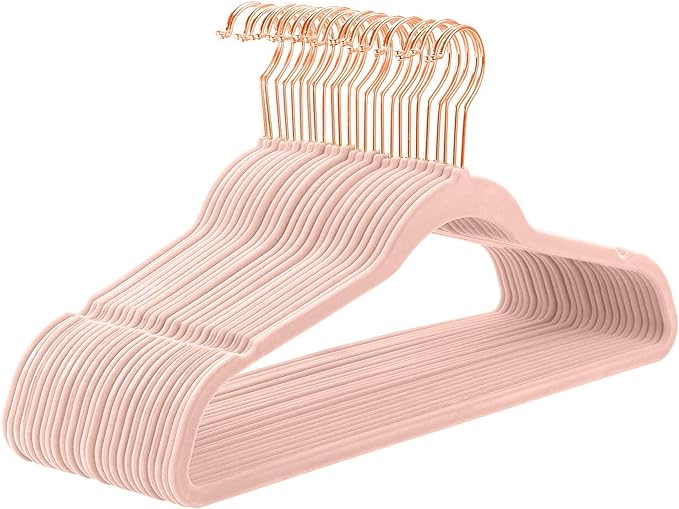 MIZGI Premium Velvet Hangers (50 Pack) Heavy Duty - Non Slip Felt Hangers - Blush Pink - Rose Gold 360 Degree Swivel Hooks,Space Saving Clothes,Durable Strong for Suits,Coats,Dress