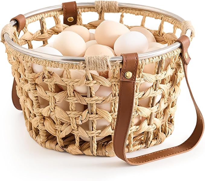 Farmhouse Wicker Egg Basket for Collecting Fresh Eggs, Round Storage Basket with Handle, Brown, Sea Grass