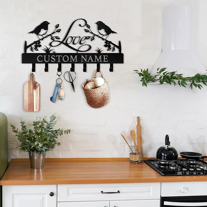 Dyoart Personalized Key Holder Wall Mount - Key Holder for Wall, Custom Name Key Rack, Metal Key Holder Hooks Organizer, Wedding Housewarming Gift, Key Hanger Decor for Entryway, Hallway, Bedroom