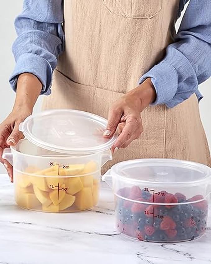 Lumintrail Cambro 2 Quart Round Food Storage Container, Translucent, with a Translucent Lid, Bundle with a Measuring Spoon Set