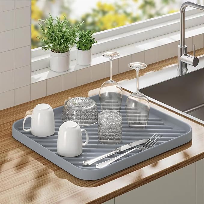 Silicone Organizer Tray for Kitchen Sink and Bathroom, Dishwasher Tray, Versatile Bathroom and Drawer Organizer Trays, Non-Slip Countertop （Gray）
