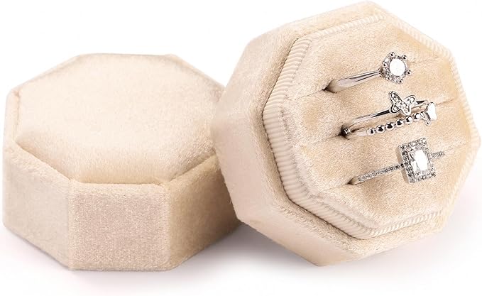 WantGor Velvet Ring Box, 3 Slots Jewelry Ring Gift Box Vintage Ring Display Holder Case for Wedding Ceremony Proposal Engagement (Champagne)