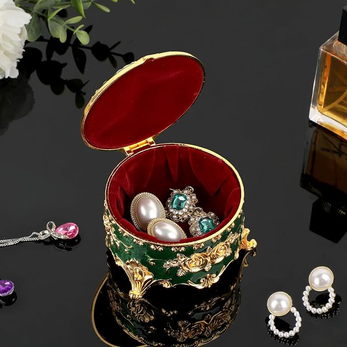 Hipiwe Vintage Jewelry Box Small Trinket Storage Organizer Box Gold Metal Chest Ring Case Treasure Chest Round Keepsake Boxes for Earrings Necklace Gift for Women,Green