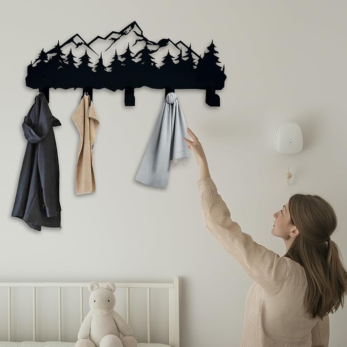 Metal Mountain Coat Hooks and Key Holder, Mountain Design Wall Art Decor, Clothes Hat Rack, and Backpack Hanger, Storage Decor for Living Room, Hallway, Office, Kitchen, Entryway, and Bedroom