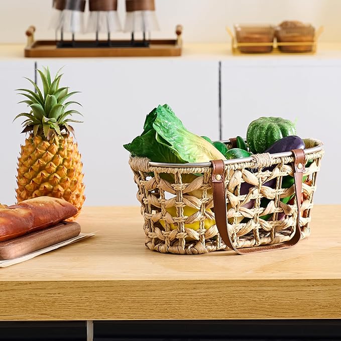 Egg Baskets for Collecting Fresh Eggs Farmhouse Handmade Wicker Hyacinth Egg Collecting Basket with Handle