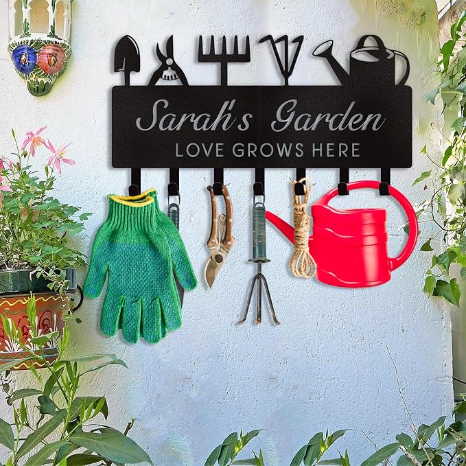 Dyoart Personalized Key Holder for Wall, Custom Name Wall Mounted Black Key Hanger with Horticultural Garden Design, Key Racks Organizer for Hallway Entryway Front Door Storeroom Decor