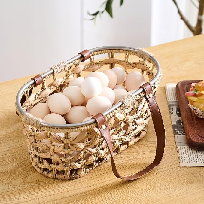 Egg Baskets for Collecting Fresh Eggs Farmhouse Handmade Wicker Hyacinth Egg Collecting Basket with Handle