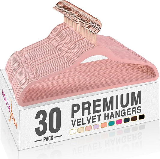 HOUSE DAY Velvet Hangers 30 Pack, Premium Non-Slip Felt Hangers, Sturdy Pink Clothes Hanger Heavy Duty, Space Saving Durable Suit Coat Hanger, 360° Rotating Rose Gold Hook