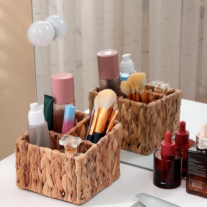 Wicker Remote Control Holder Hand Woven Water Hyacinth Storage Basket with 3 Compartments,Cosmetic Storage Box for Desk,Home Organization