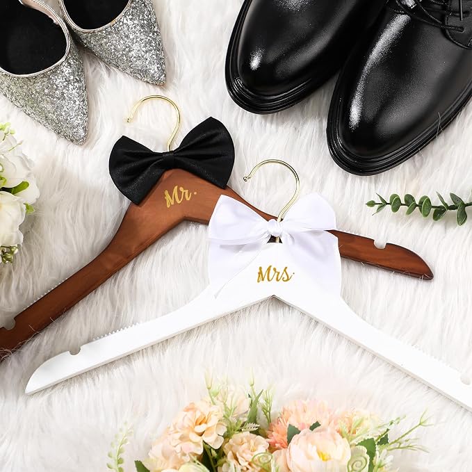 Beeveer 2 Pcs Bride Hanger for Wedding Dress Bride and Groom Wooden Wedding Dress Hanger Set with Bow Tie for Tuxedo Suit Gift Bridal Party Shower